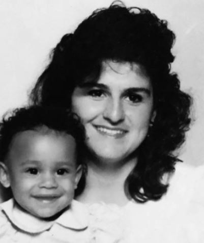 Early picture of Gina DeBose with her daughter Ariana DeBose